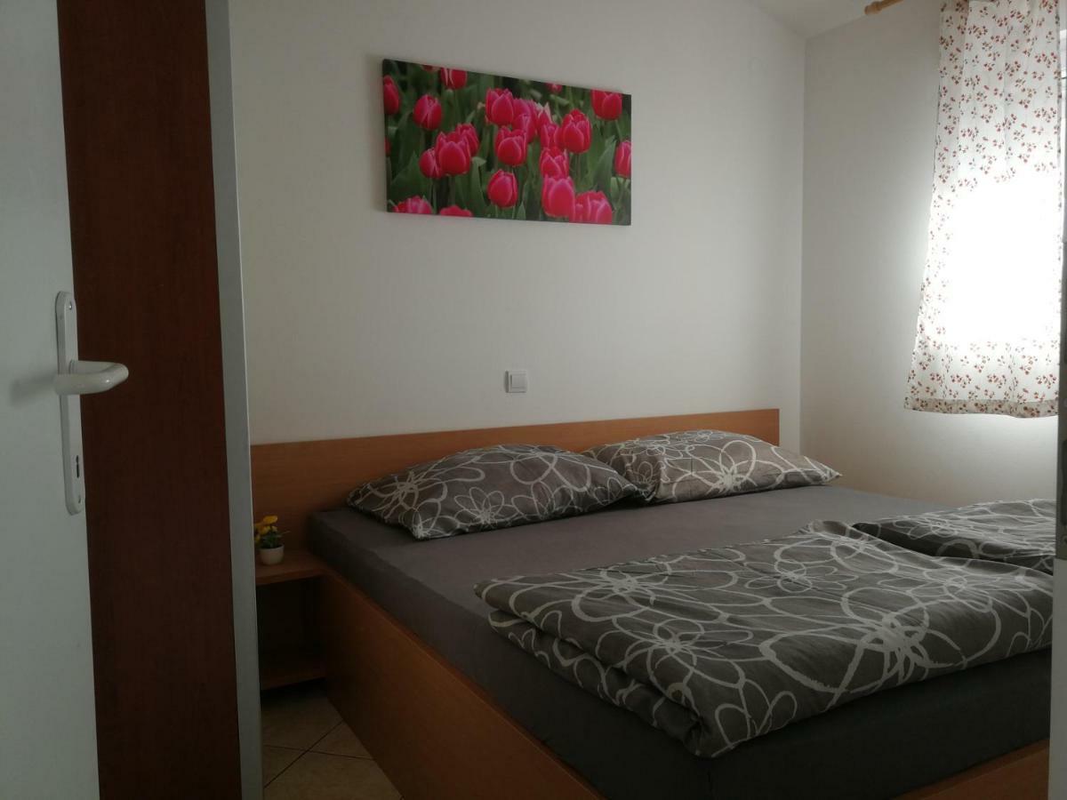 Apartments Erzen 140 Медулин Экстерьер фото
